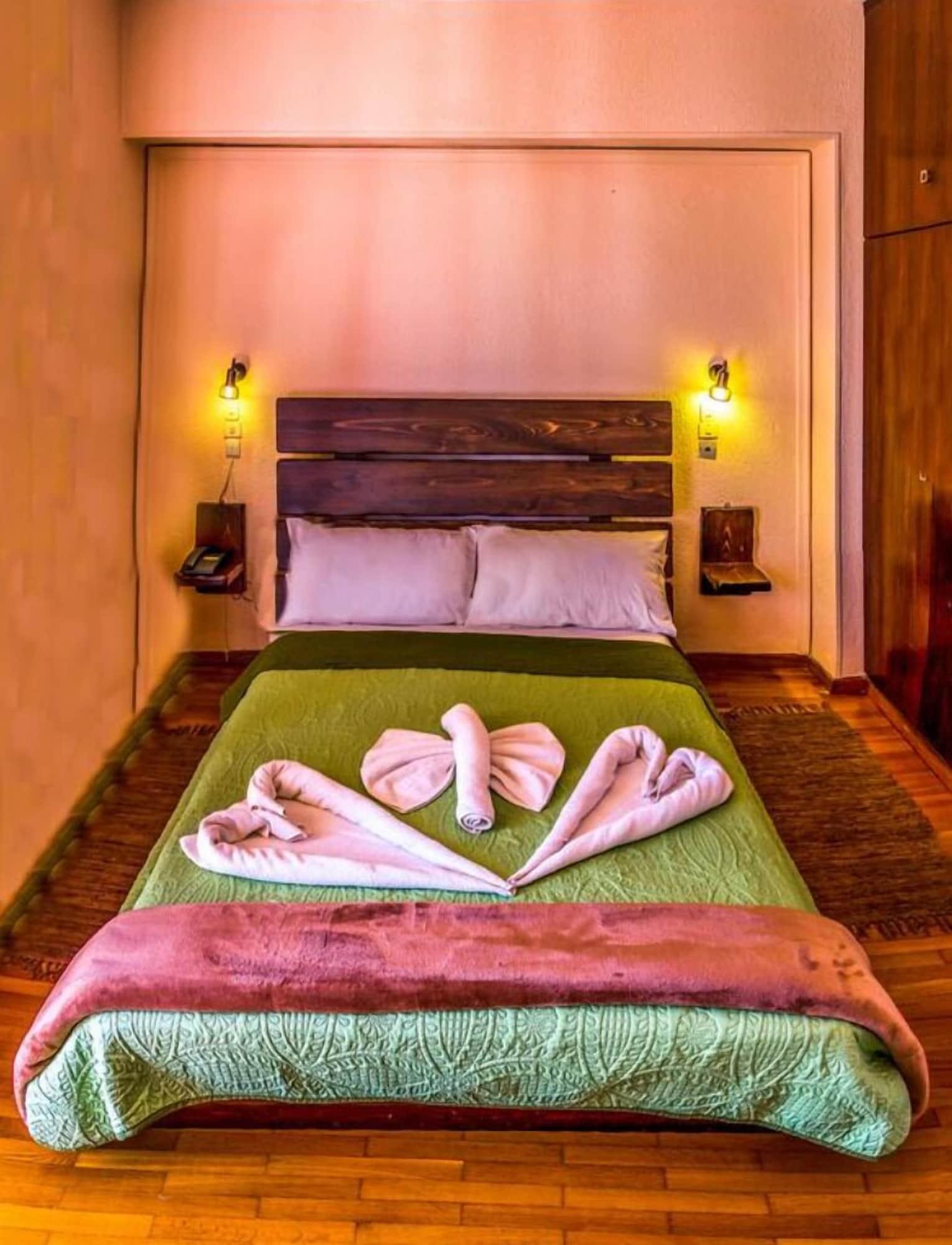 Hotel Mato Skiathos Town Bagian luar foto