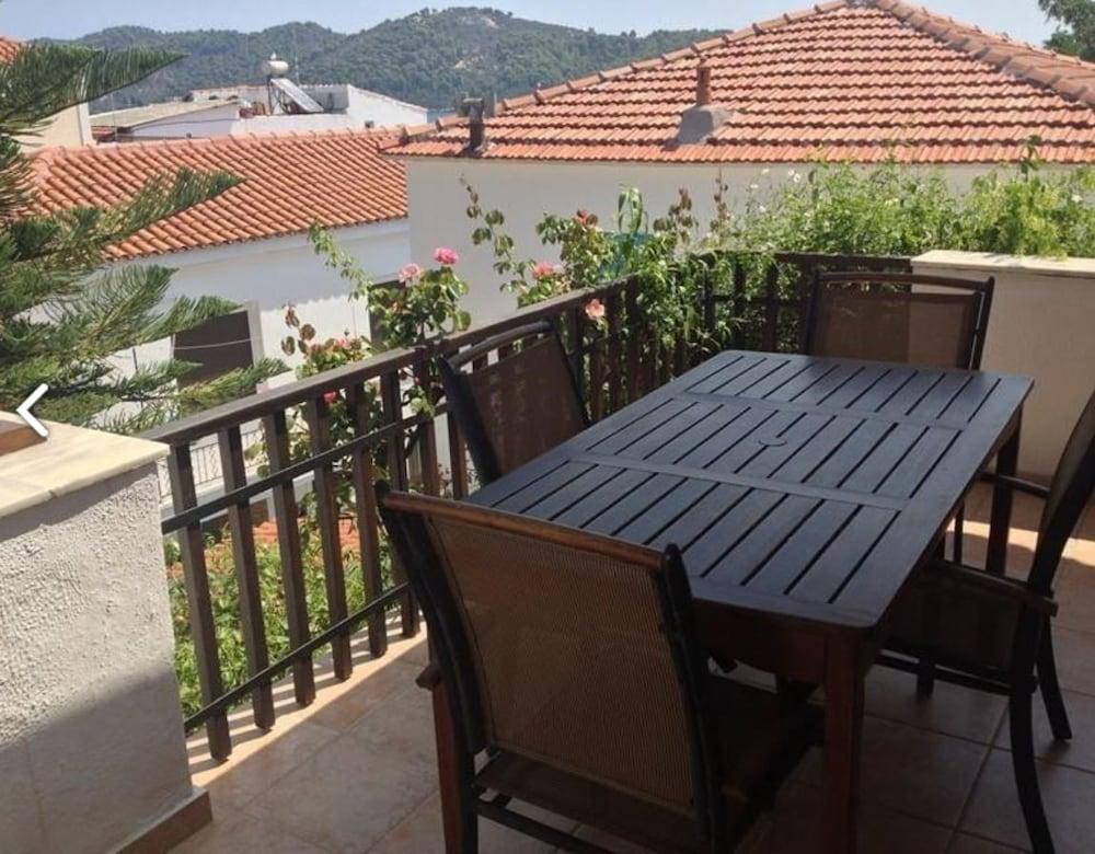 Hotel Mato Skiathos Town Bagian luar foto