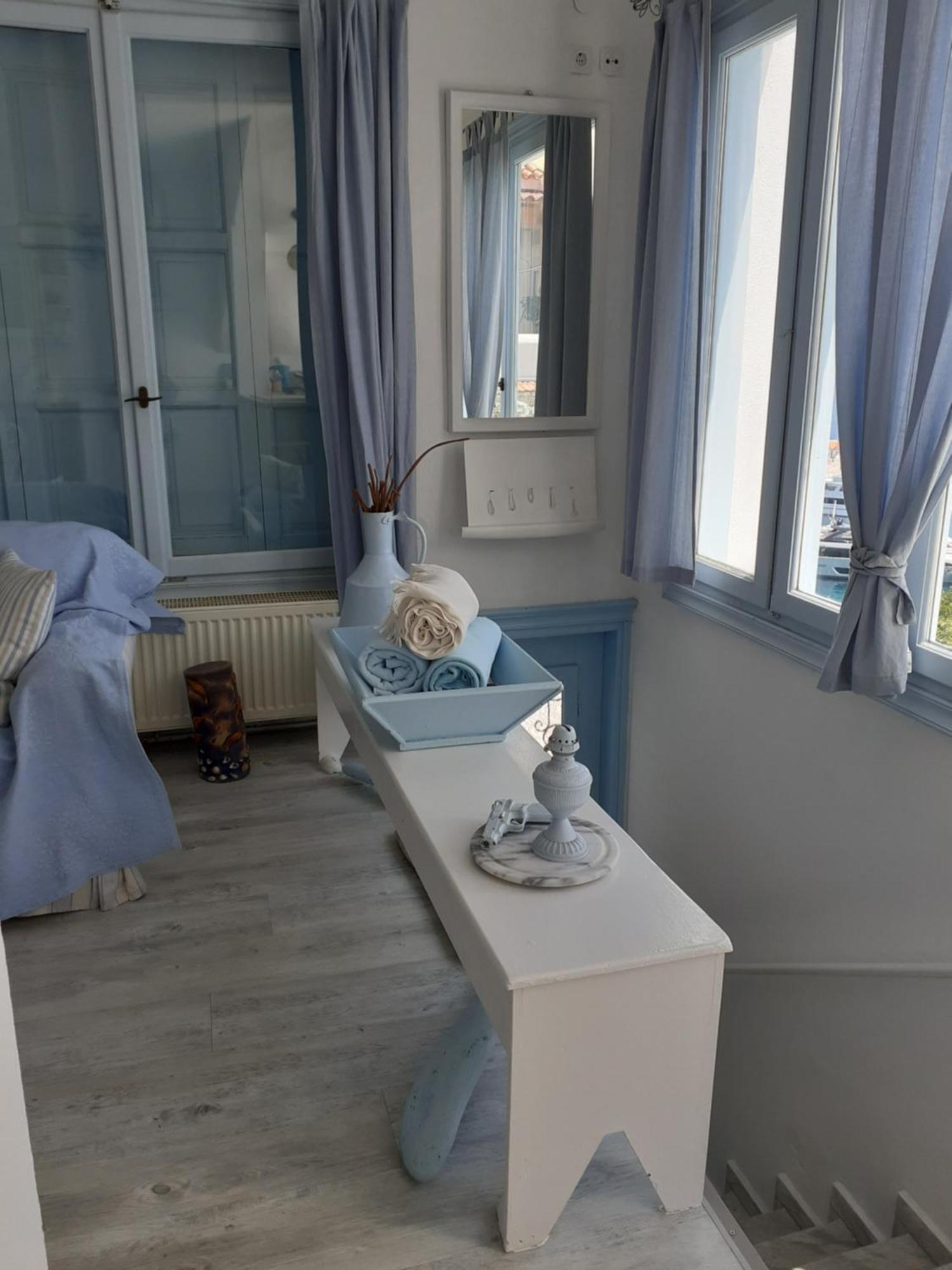Hotel Mato Skiathos Town Bagian luar foto